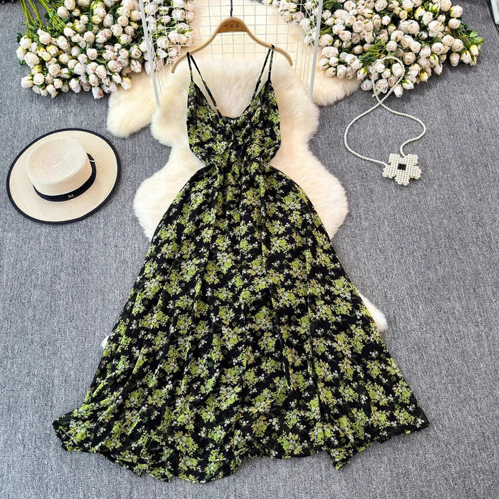 Lightweight women's dress – v-neck strap, adjustable waist, floral print, for summer