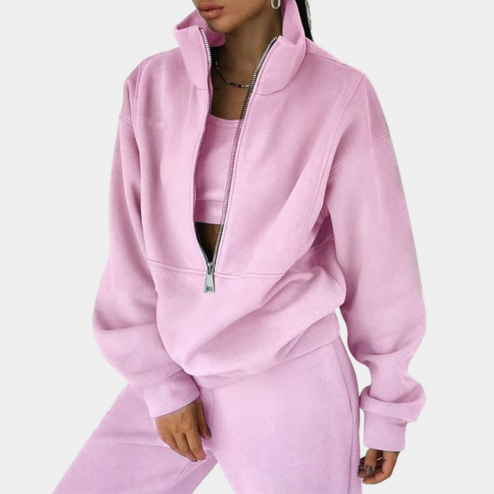 Breathable women's jogging suit – relaxed fit, comfortable materials, for leisure activities
