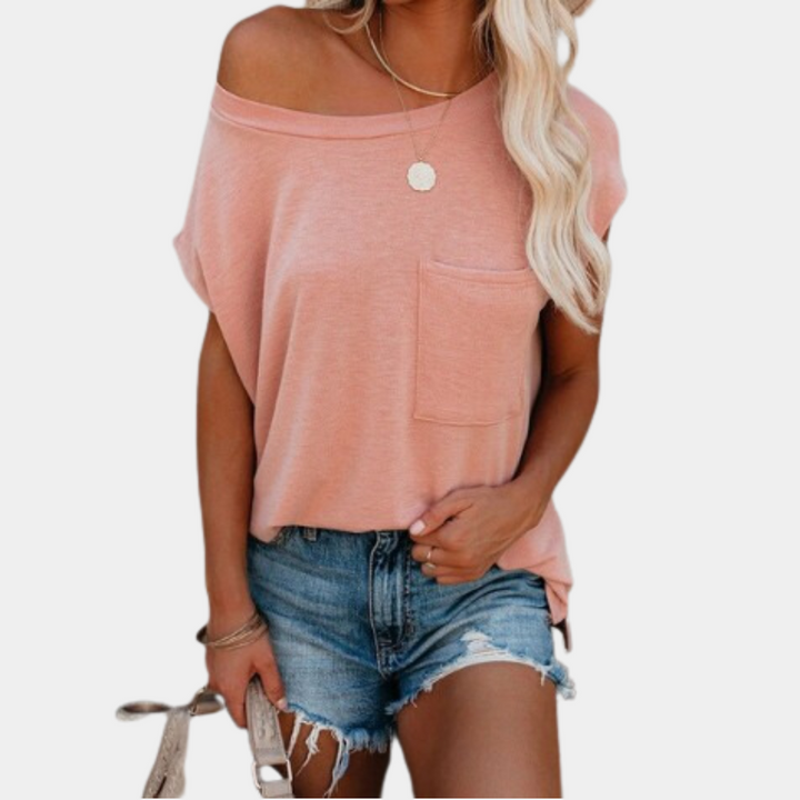 Breathable women’s casual t-shirt – relaxed fit, soft material, ideal for spring and summer