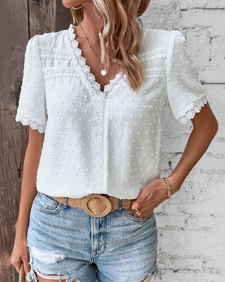 Lightweight women’s blouse – V-neck, 100% cotton, for casual or special occasions