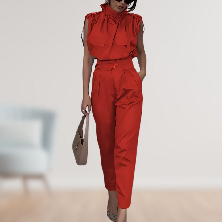 Lightweight &amp; fitted women’s two-piece suit set – modern design, for formal and casual occasions