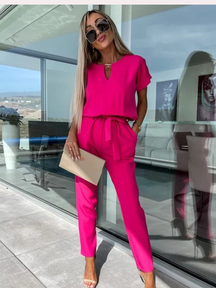 Lightweight & flattering women's jumpsuit – short sleeve, soft fabric, for versatile occasions
