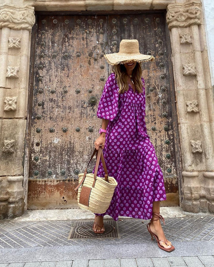 Elegant Long Sleeve Maxi Dress for Women, Flattering Floral Design, Perfect for Formal Events and Special Celebrations